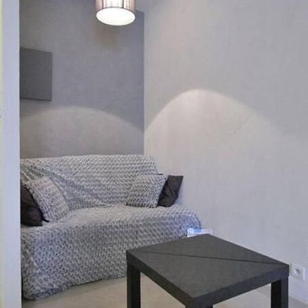 Appartement Avec Ascenseur La Defense Courbevoie Exterior foto